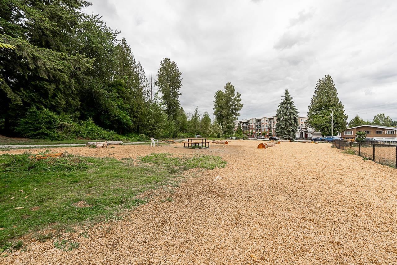 Listing Image 39