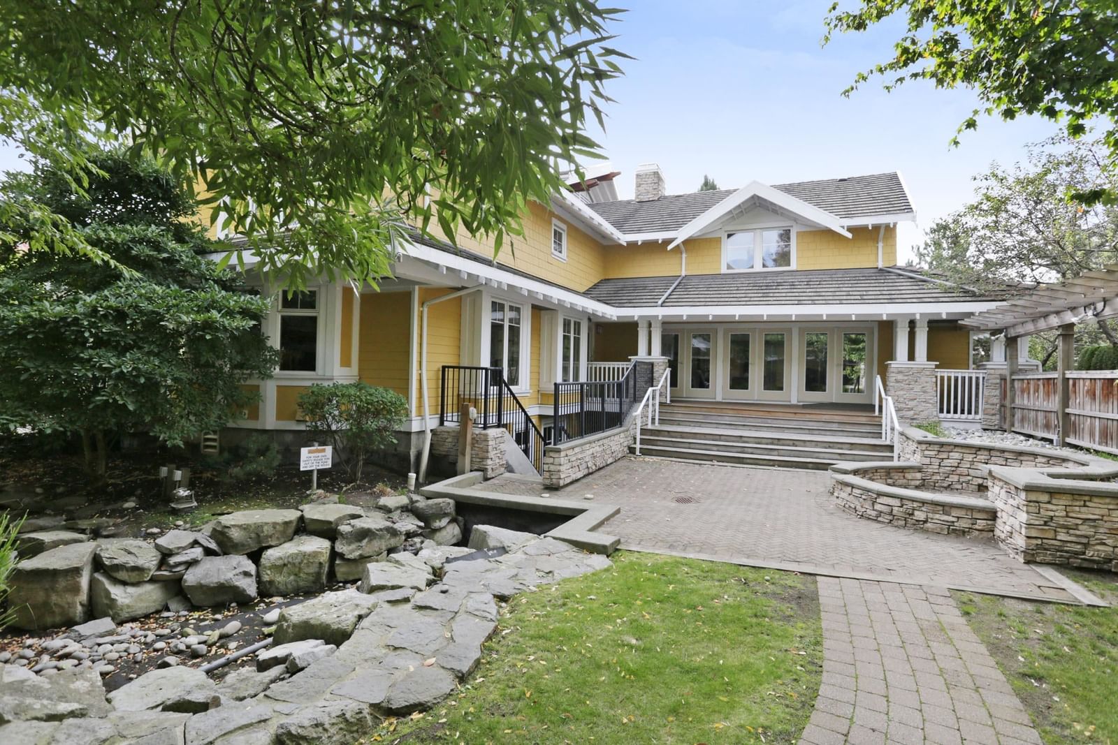 Listing Image 26