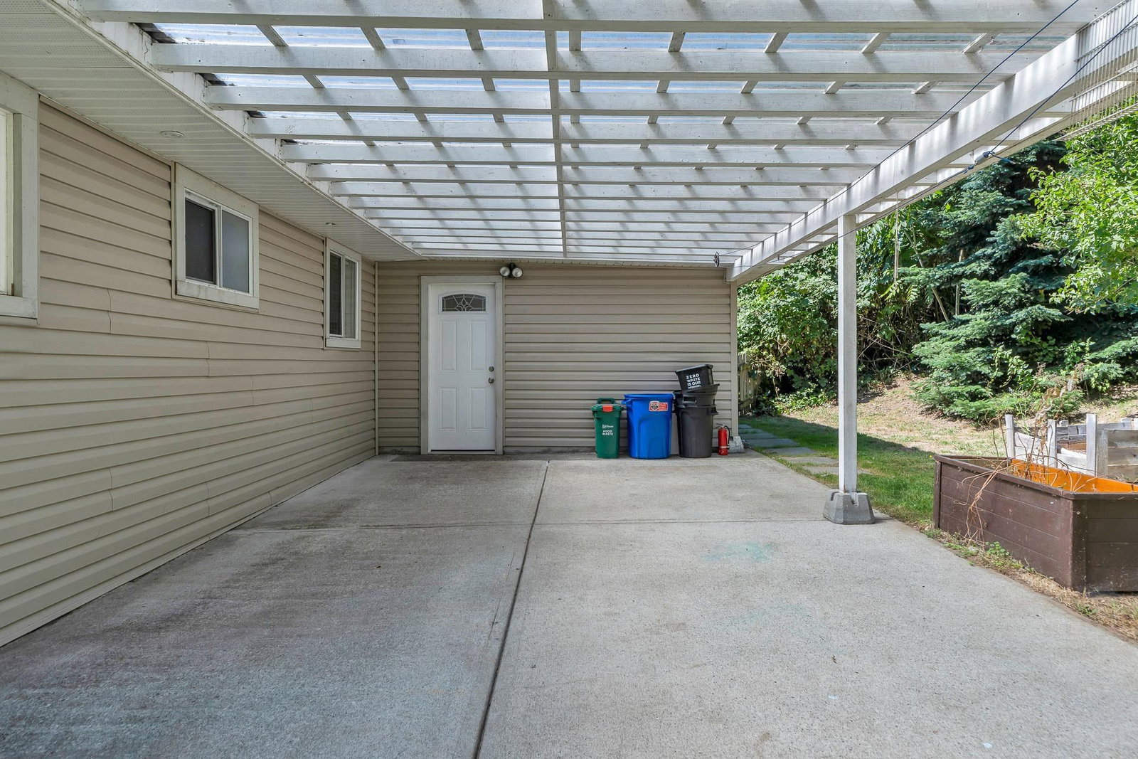 Listing Image 26