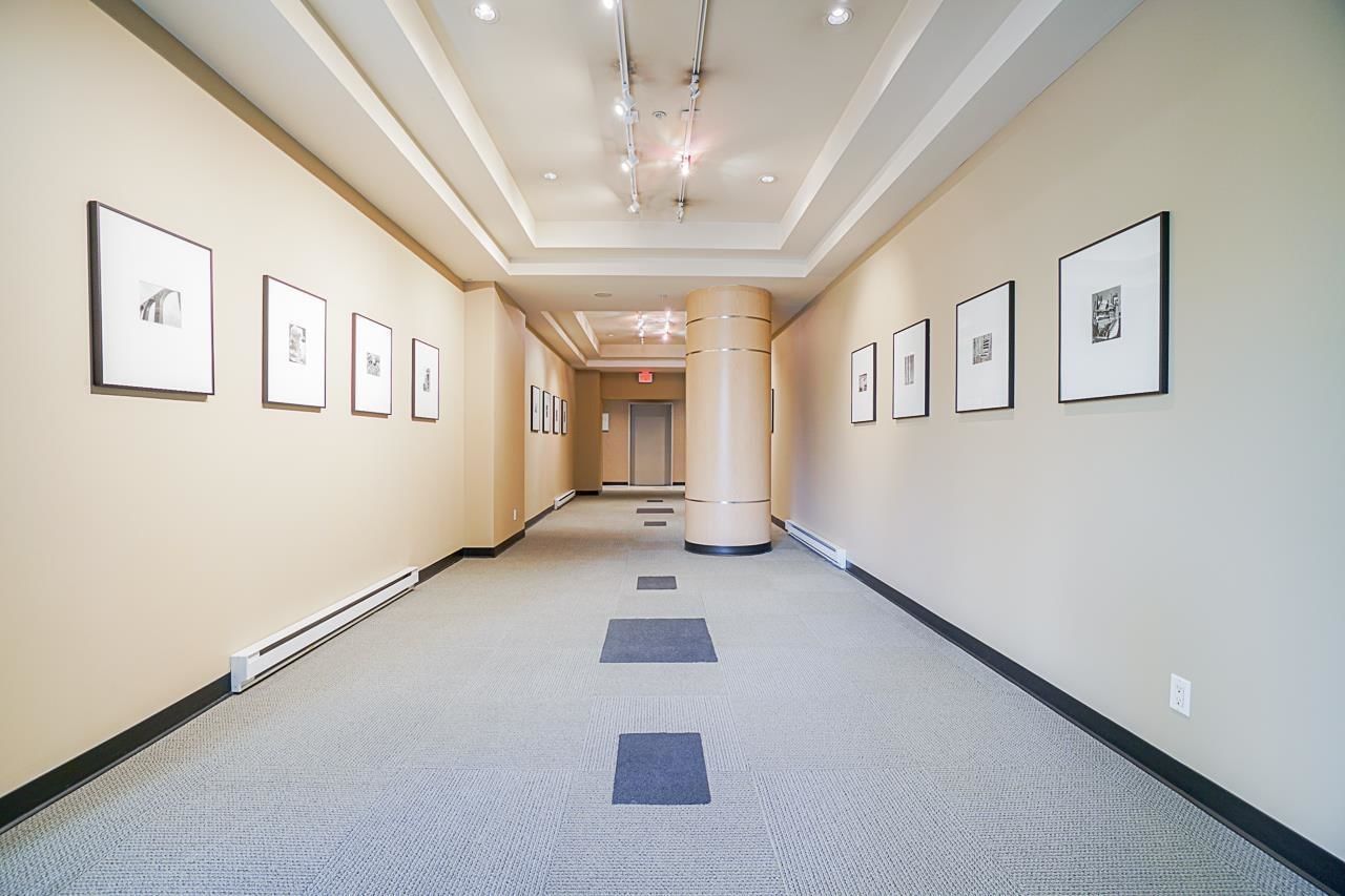 Listing Image 17