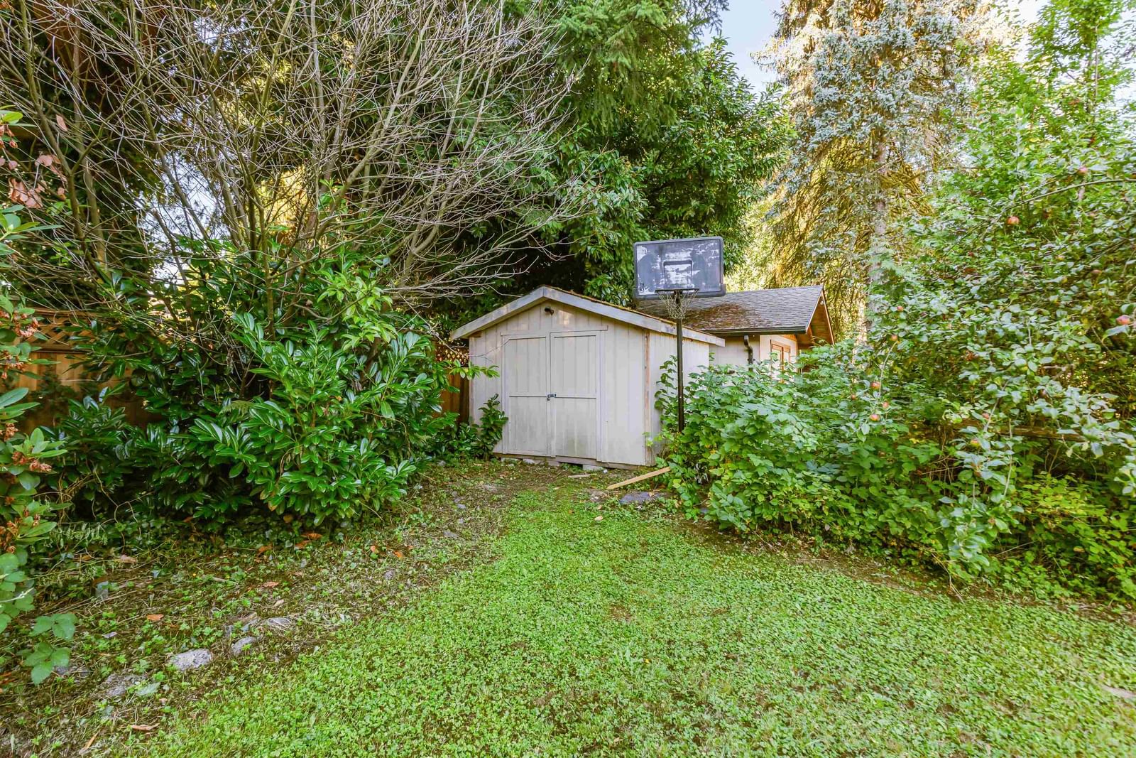 Listing Image 36