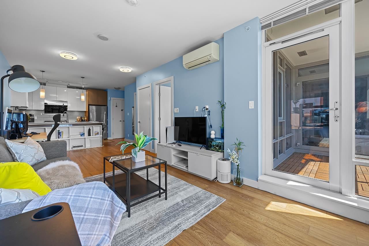 Listing Image 12