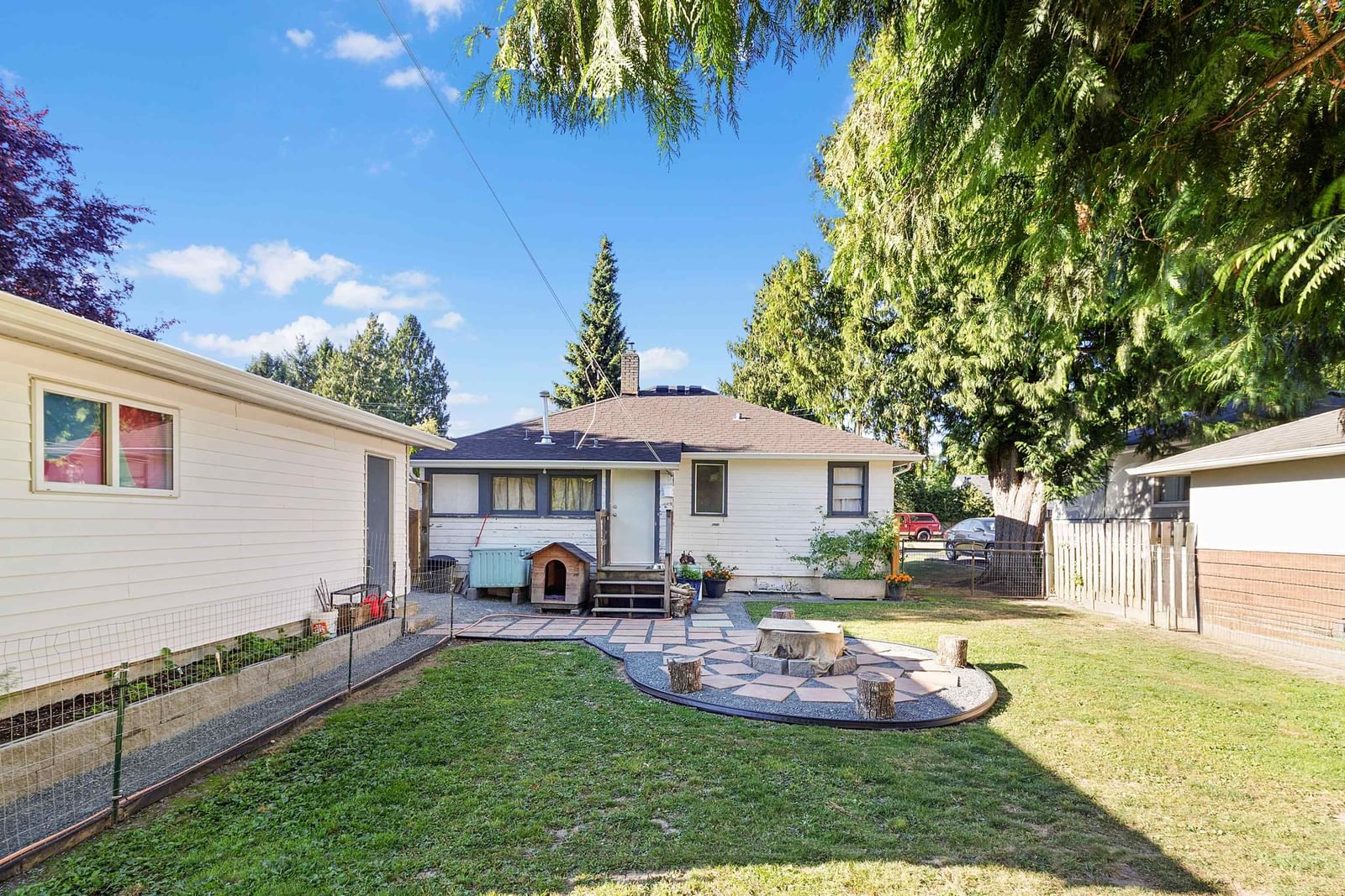 Listing Image 10