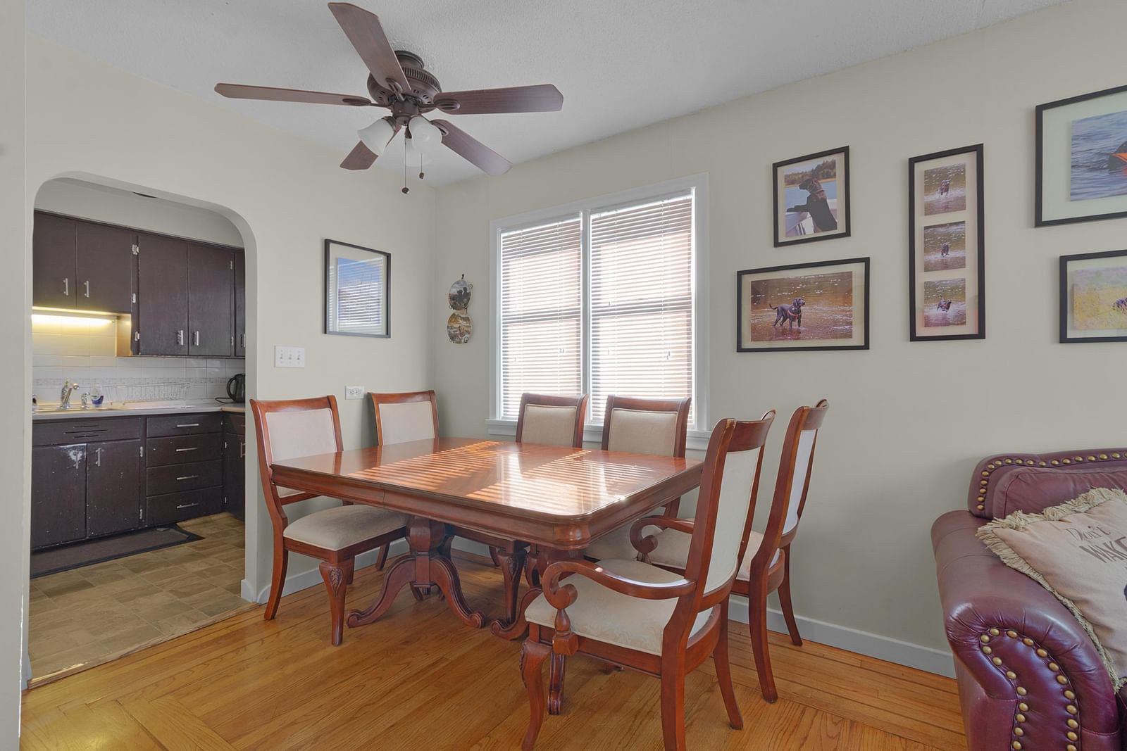 Listing Image 17