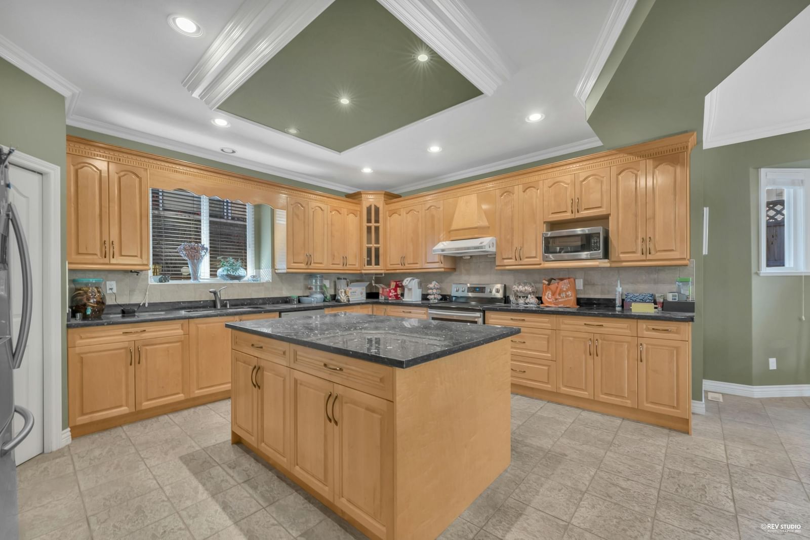 Listing Image 14