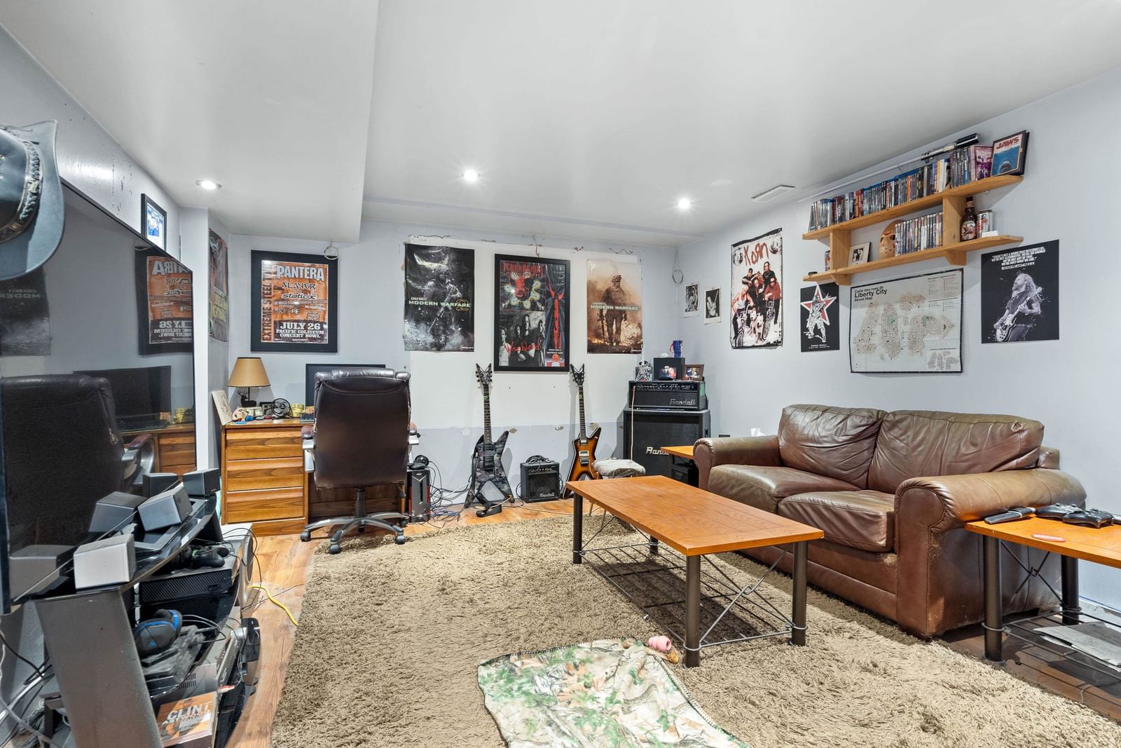 Listing Image 35