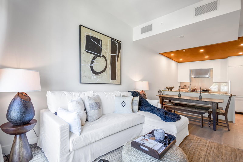 408 - 6687 Nelson Avenue, West Vancouver, V7W 2B2 | Image 2