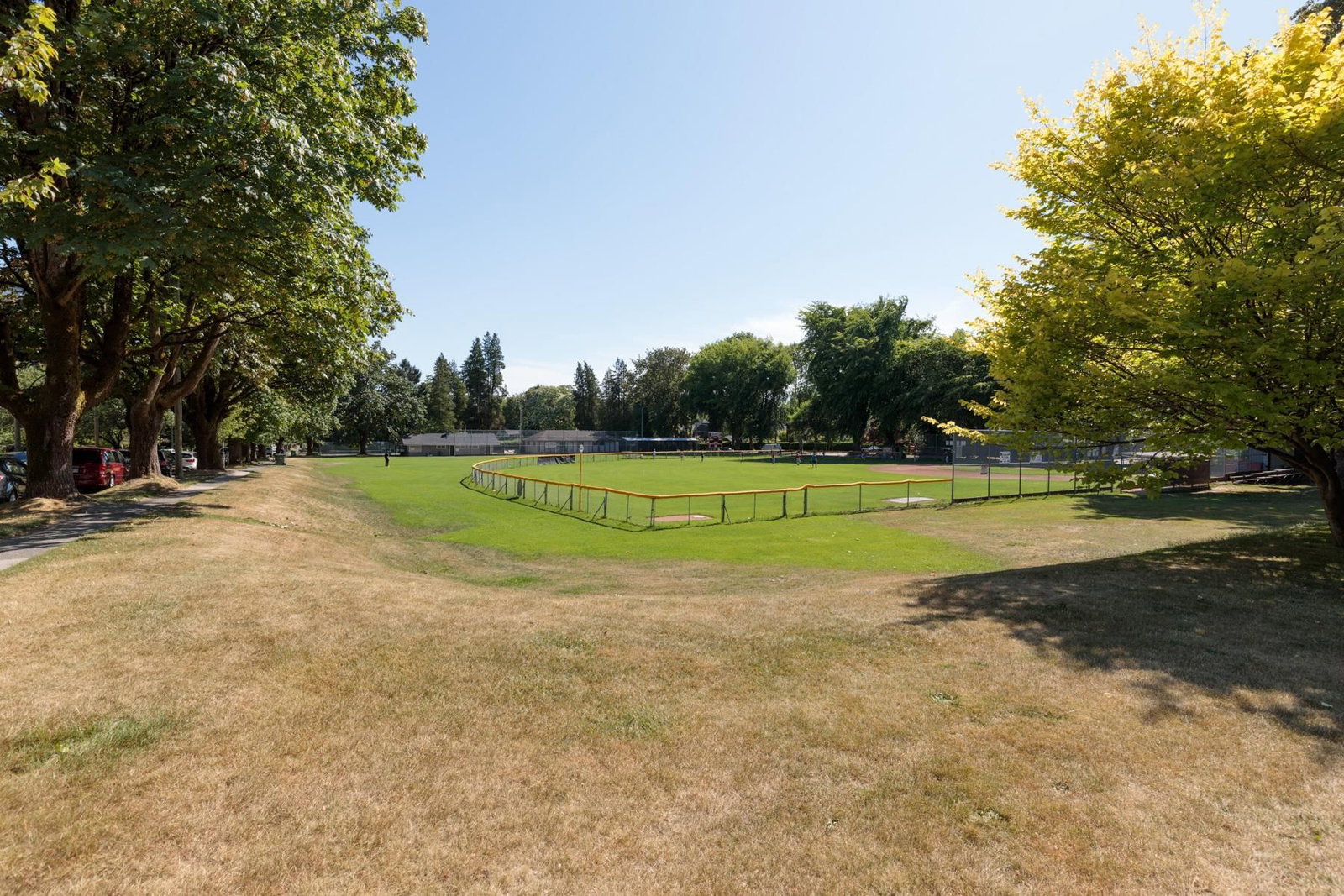 Listing Image 17