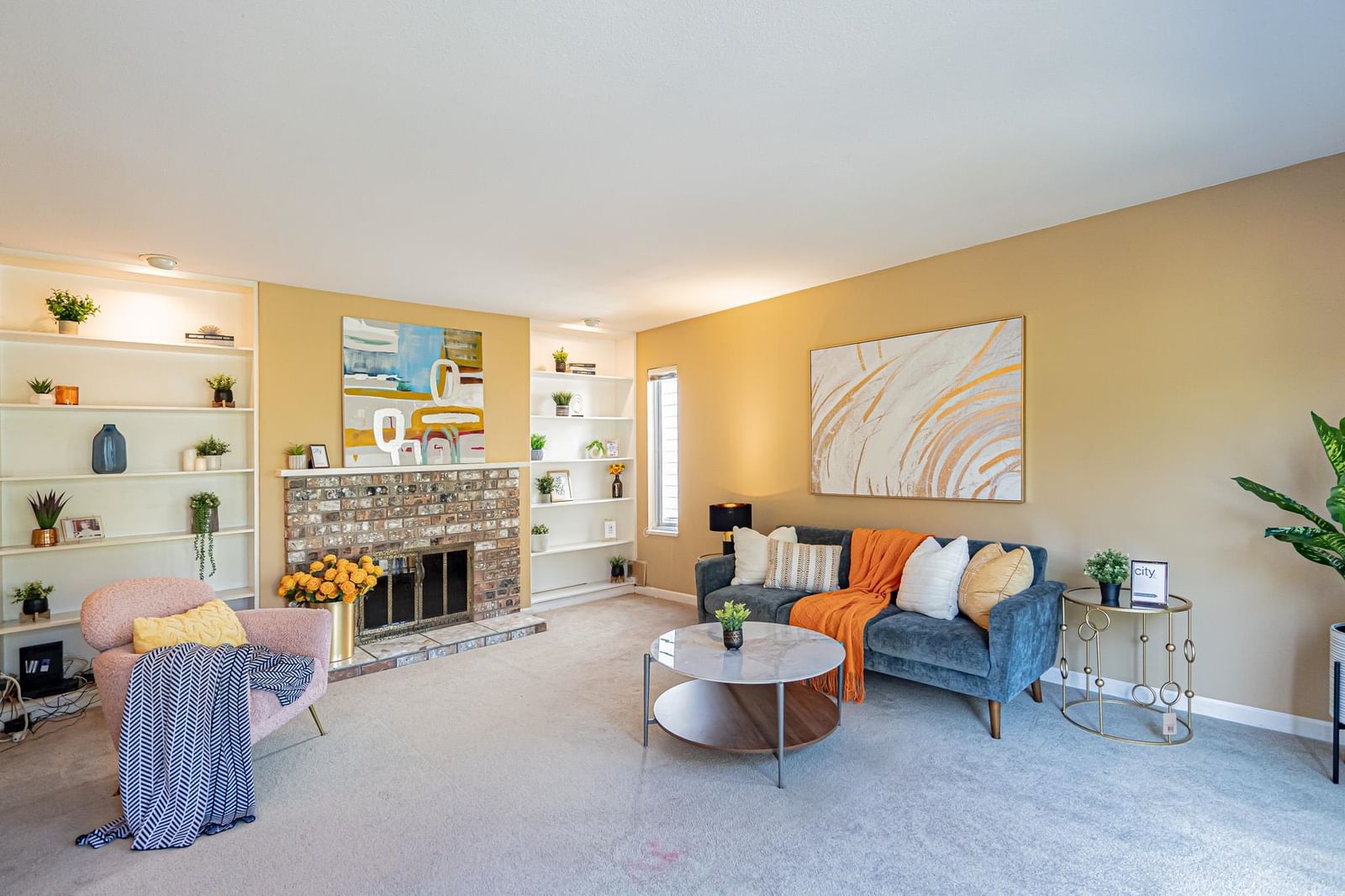 Listing Image 10