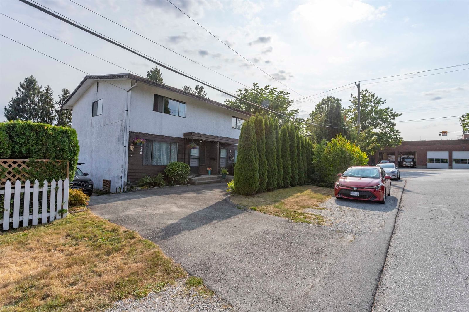 Listing Image 13