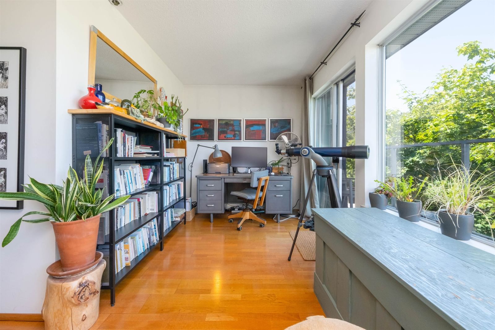 Listing Image 13
