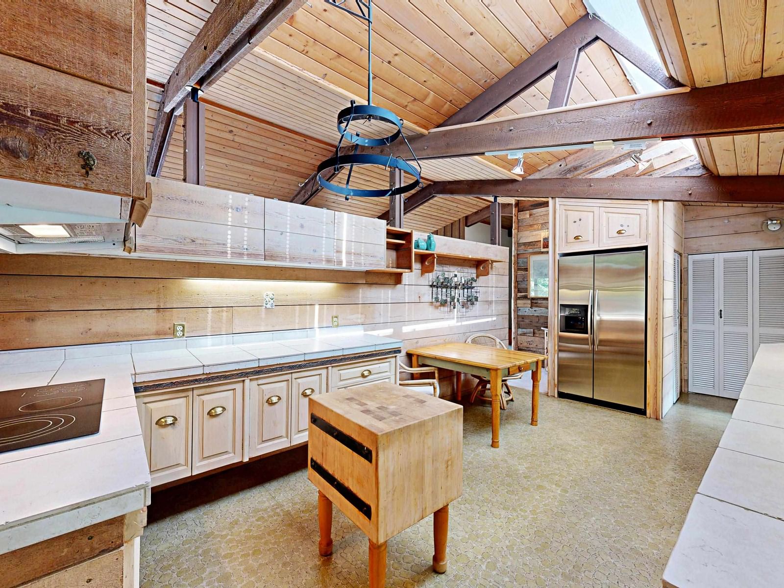Listing Image 14