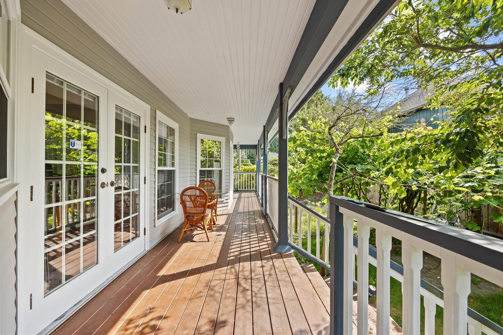 Listing Image 6