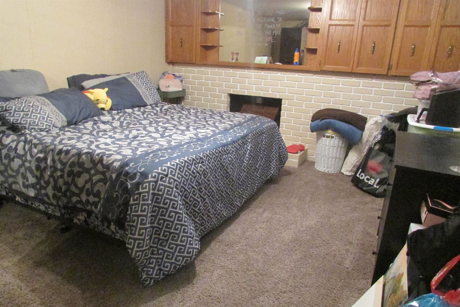 Listing Image 12