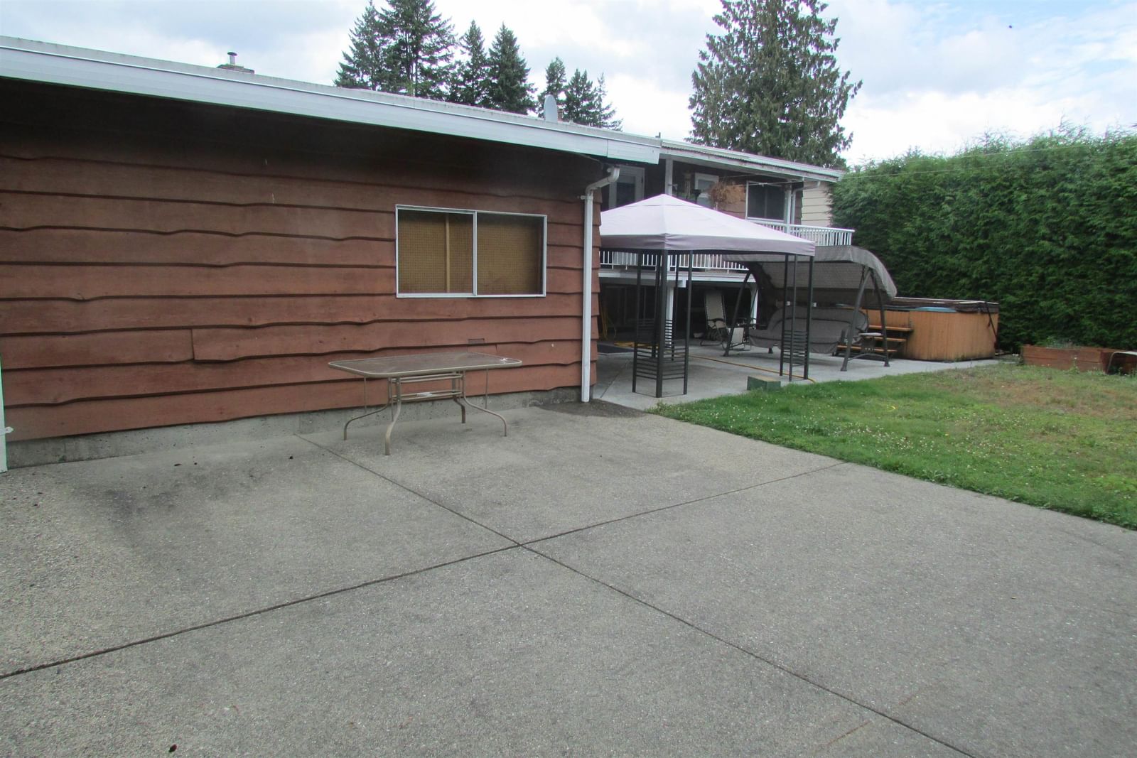 Listing Image 16