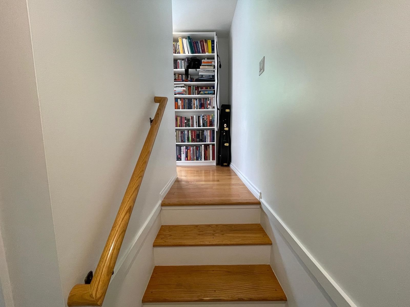 Listing Image 12