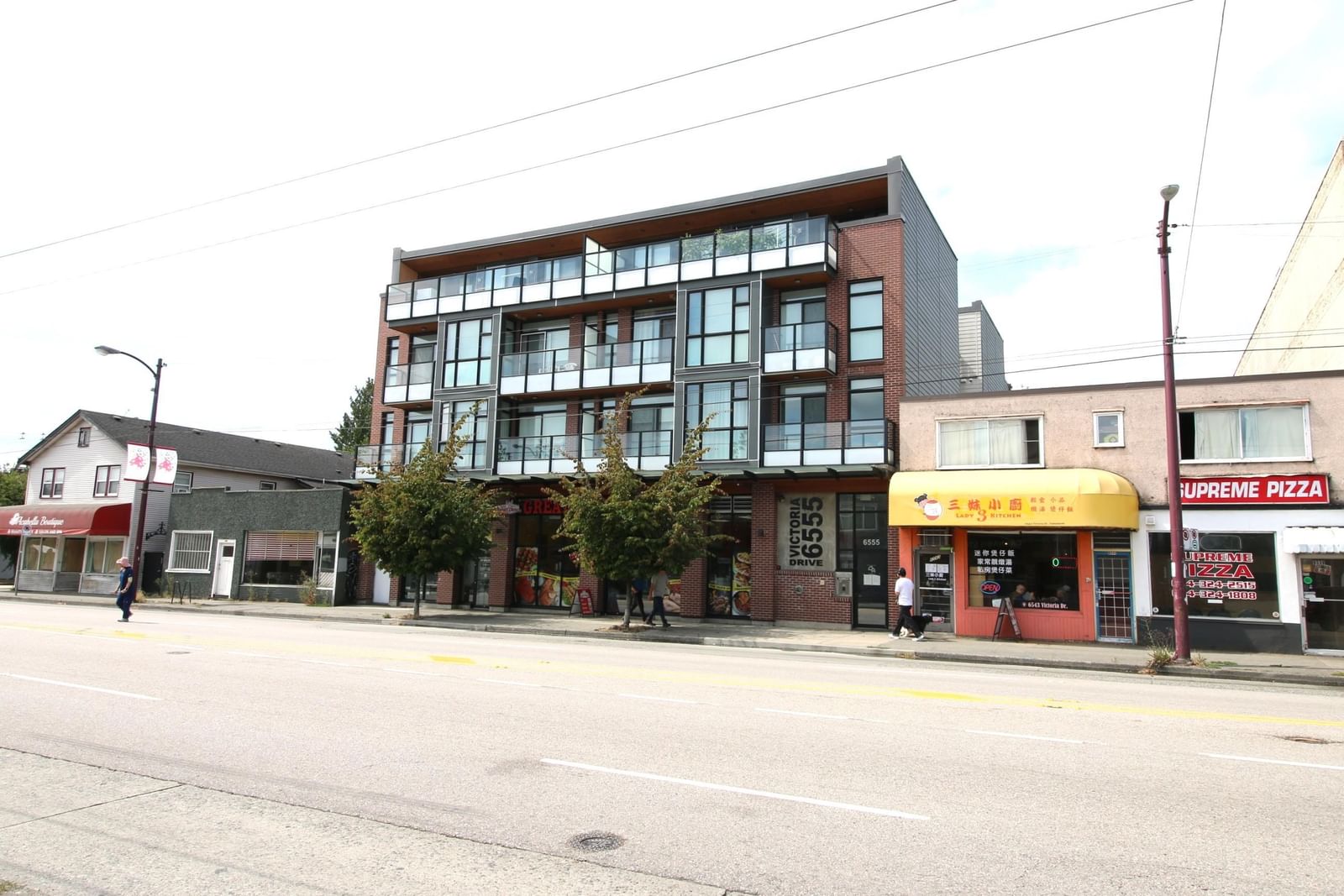 Listing Image 17