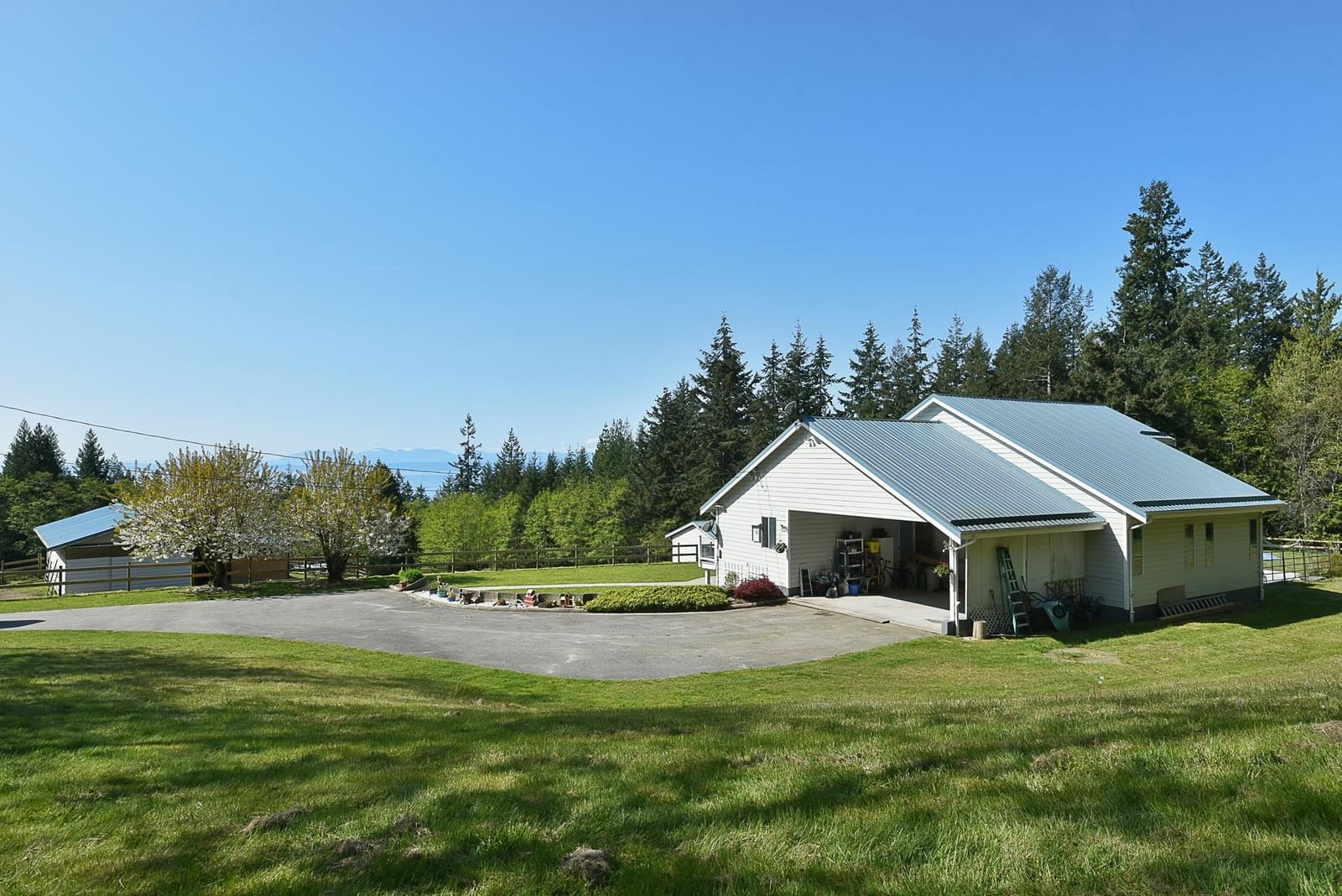Listing Image 28
