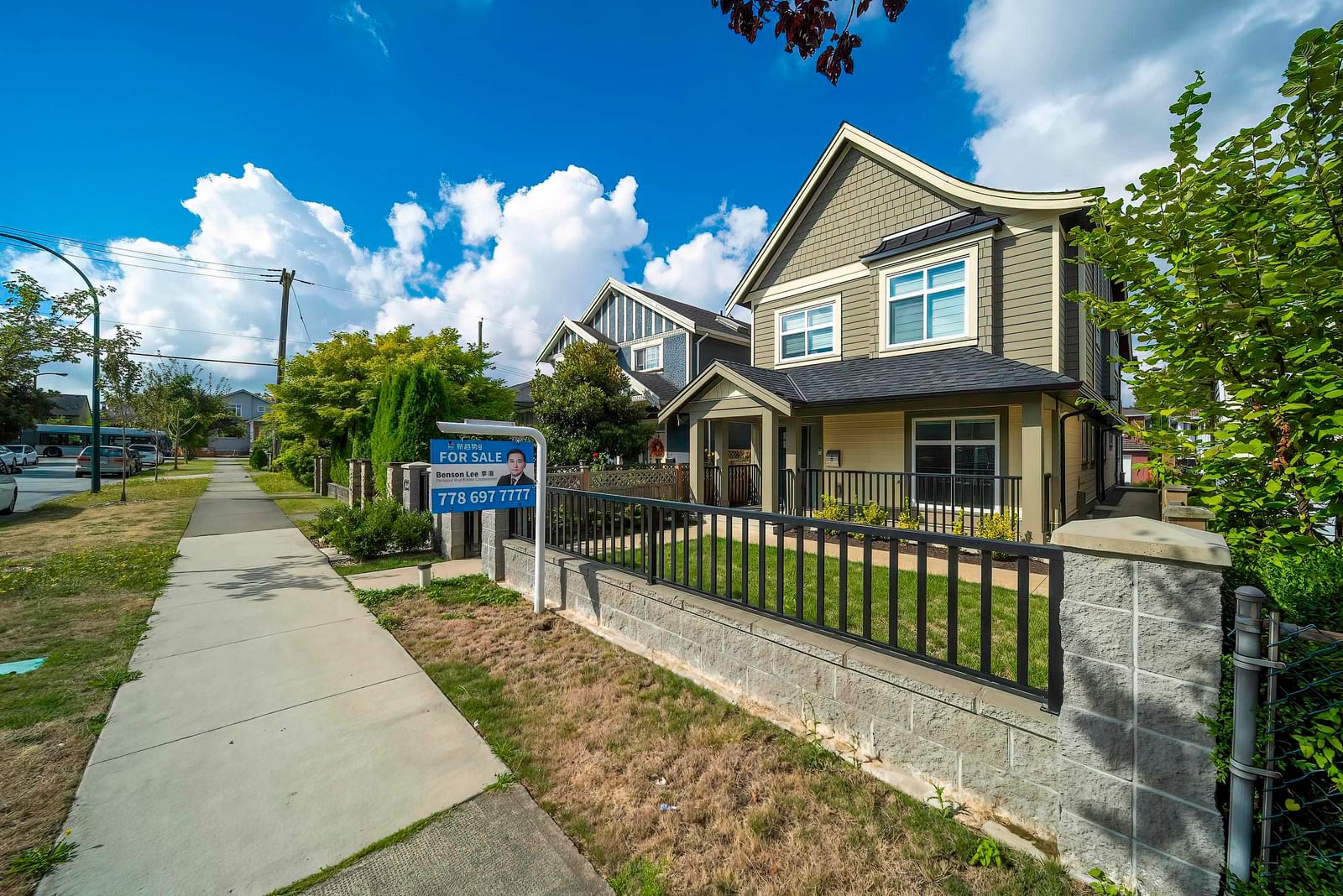 Listing Image 3
