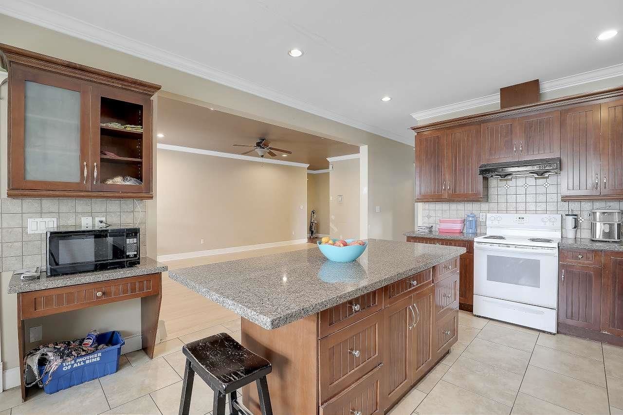 Listing Image 16