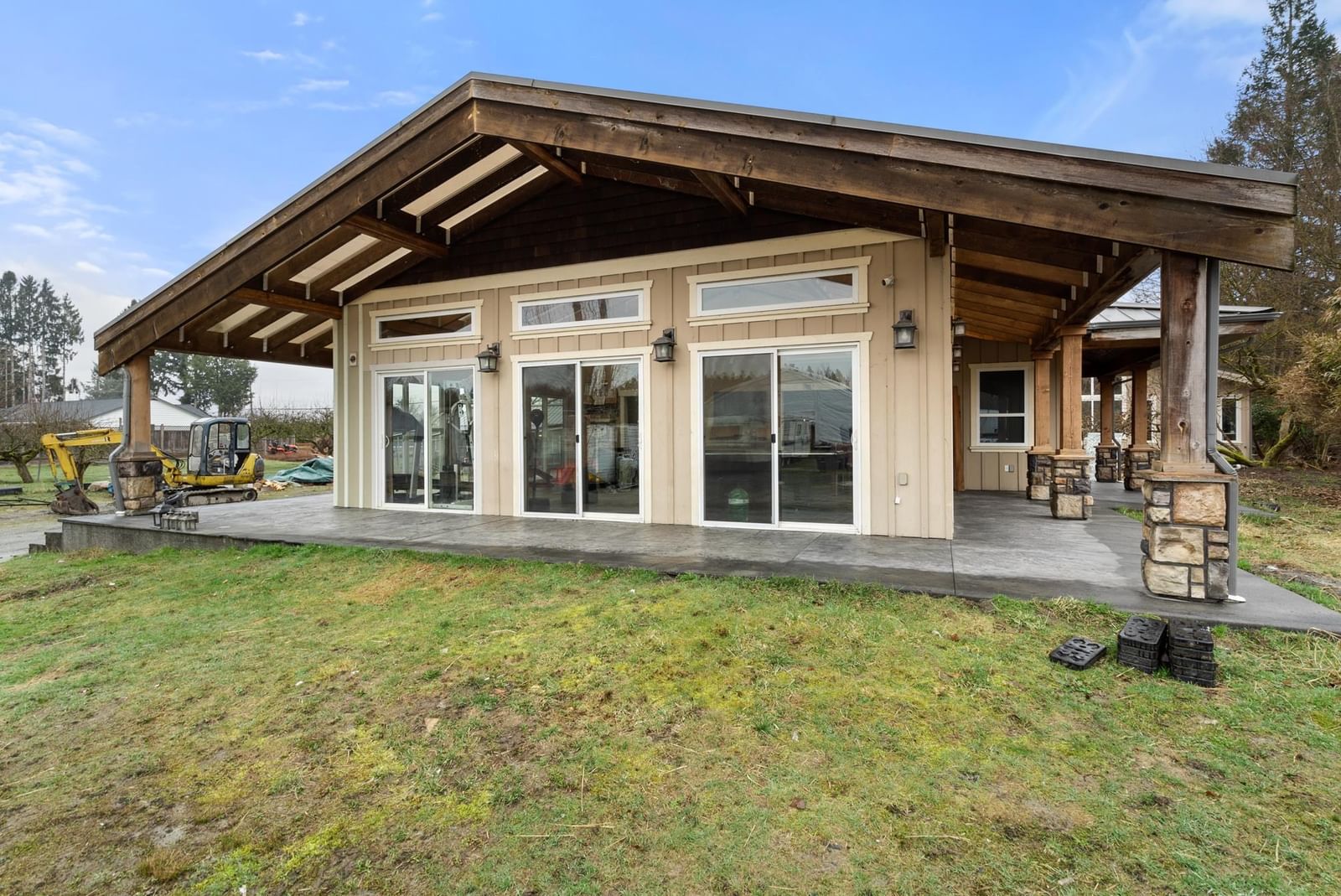 Listing Image 32