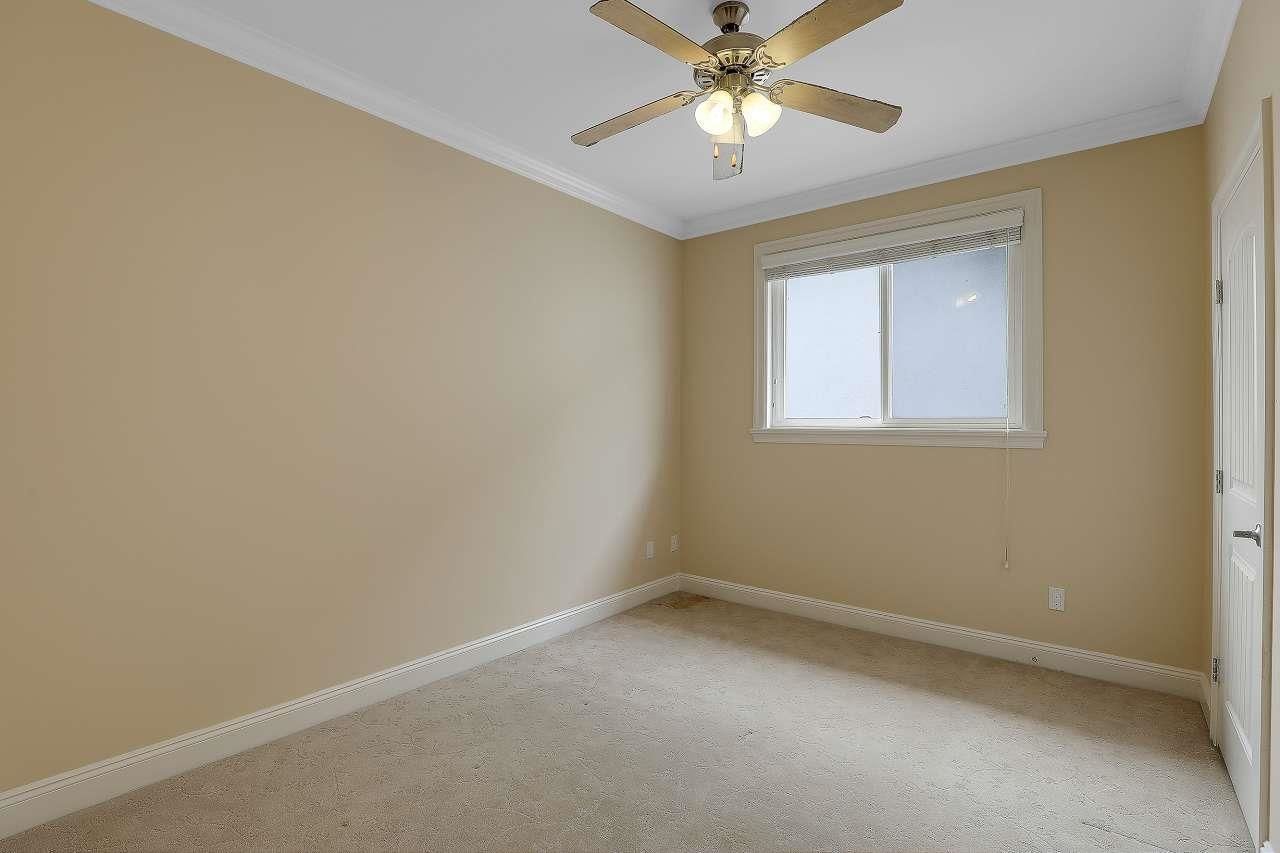 Listing Image 30