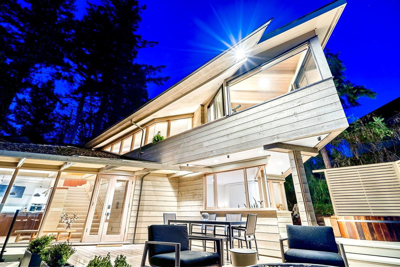 6011 Eagleridge Drive, West Vancouver, V7W 1W7 | Image 3