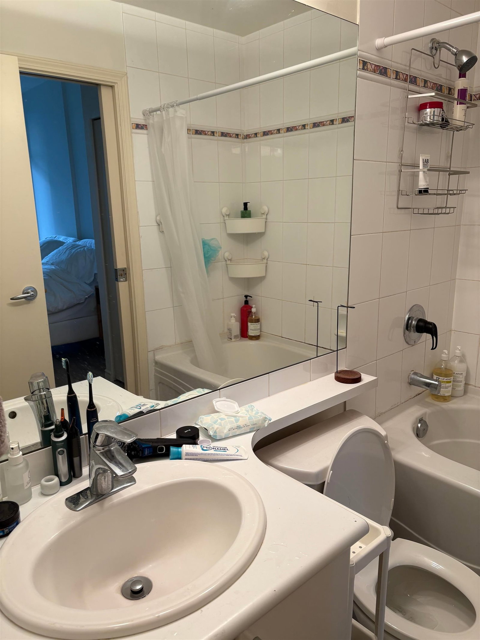 Listing Image 6