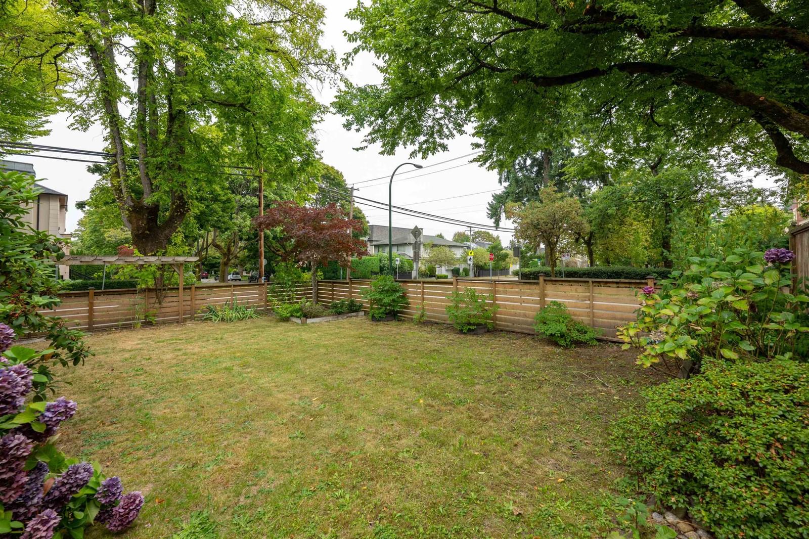 Listing Image 37