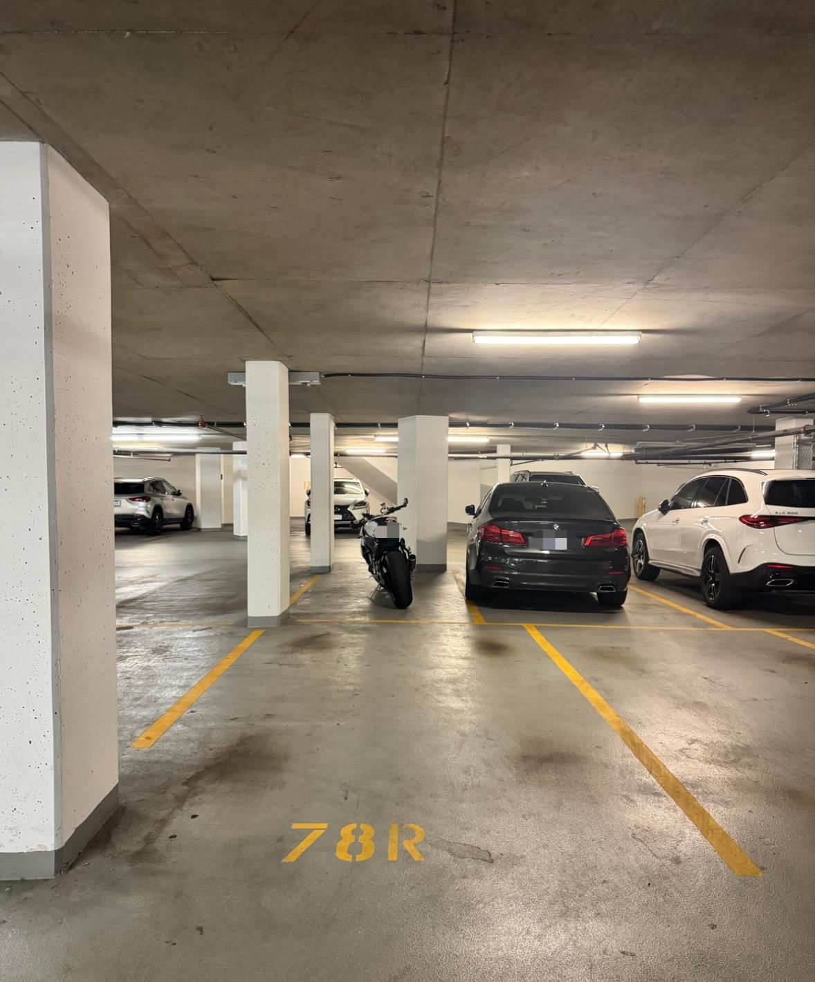 Listing Image 28