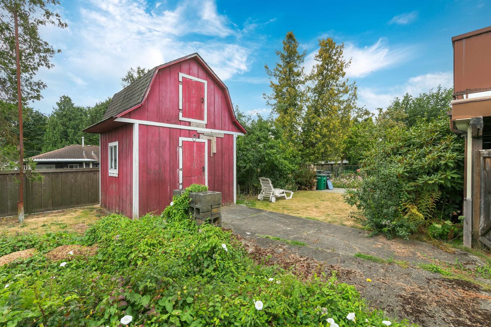 Listing Image 26