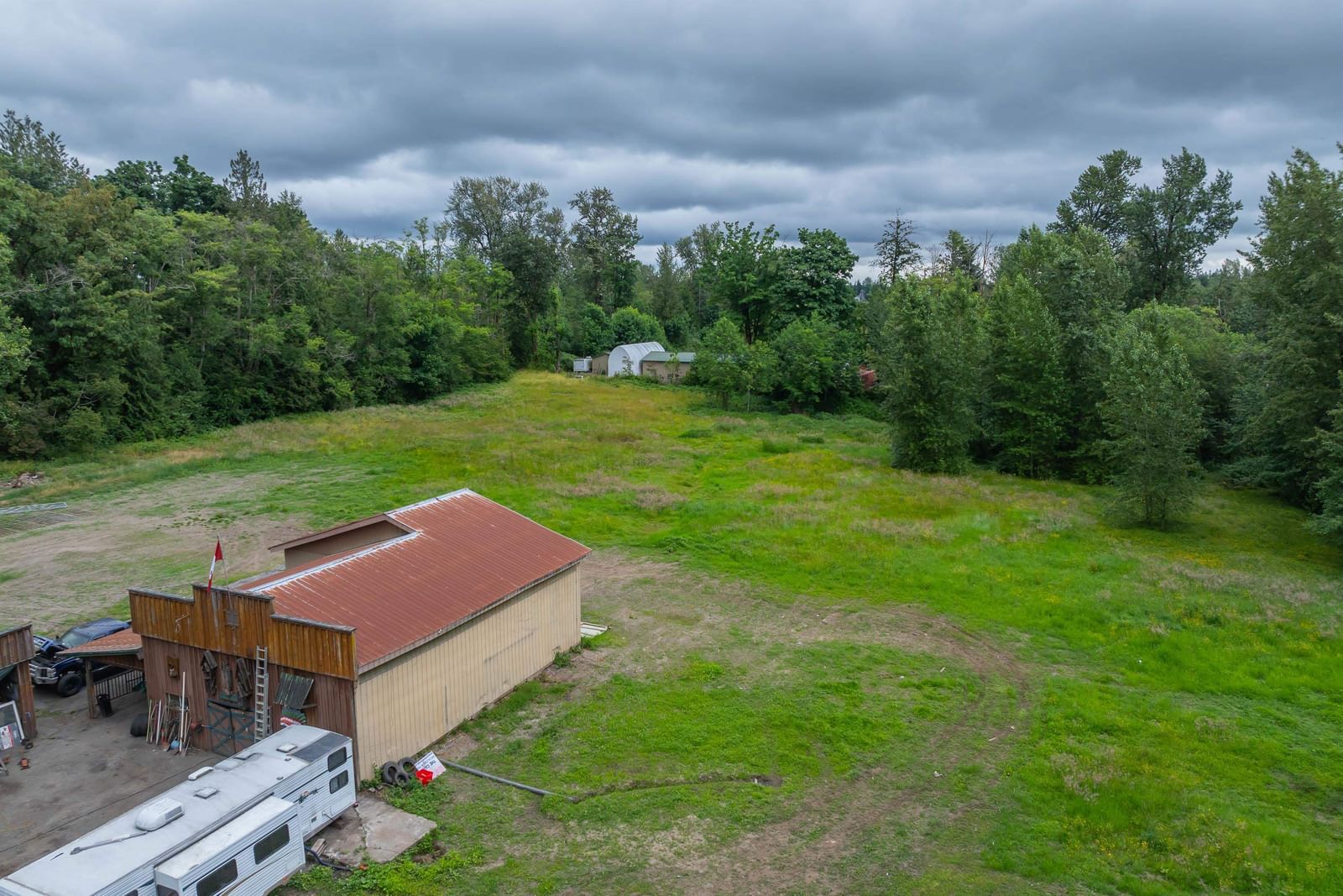 Listing Image 10