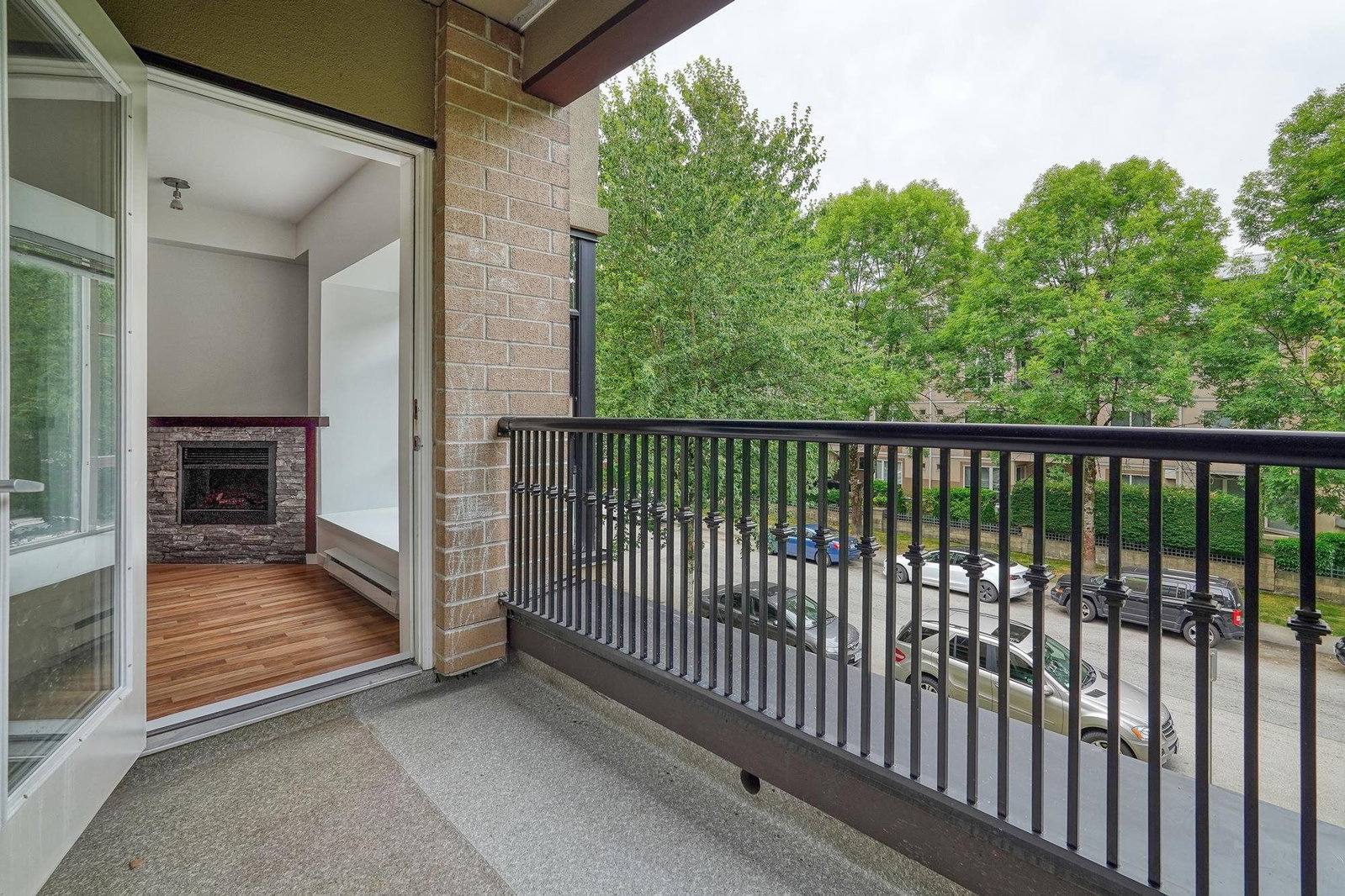 Listing Image 22