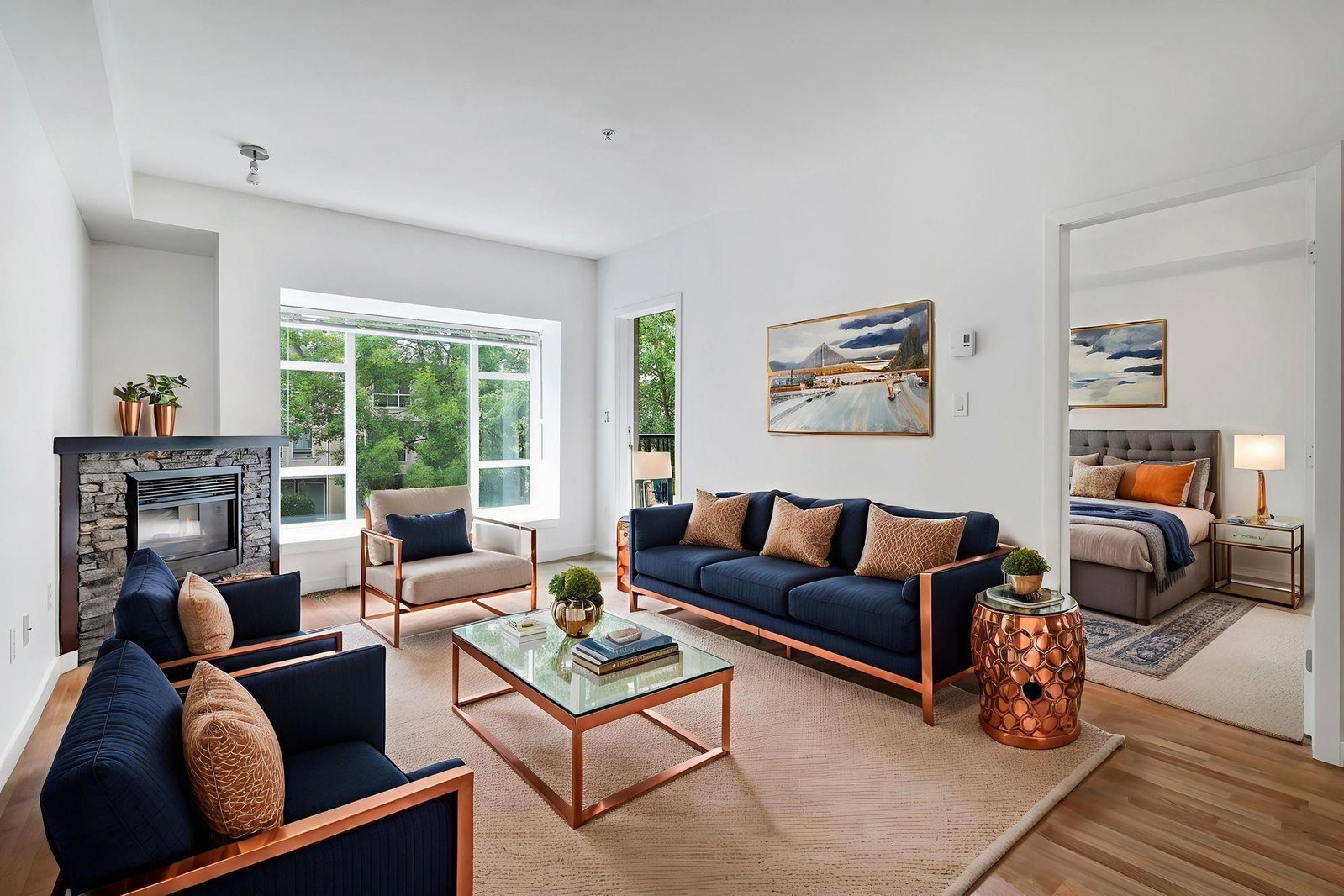 Listing Image 4