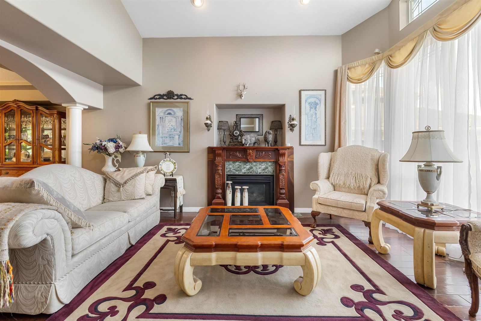 Listing Image 11