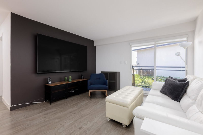 208 - 4625 Grange Street, Burnaby, V5H 1R1 | Image 2