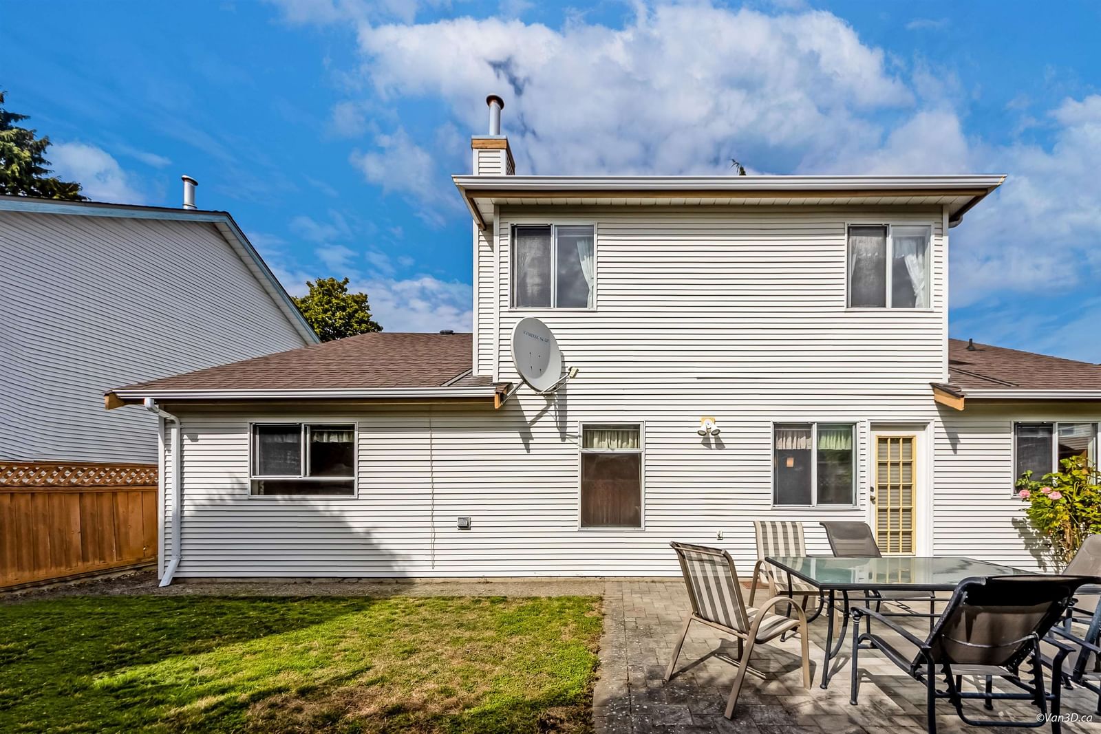 Listing Image 5