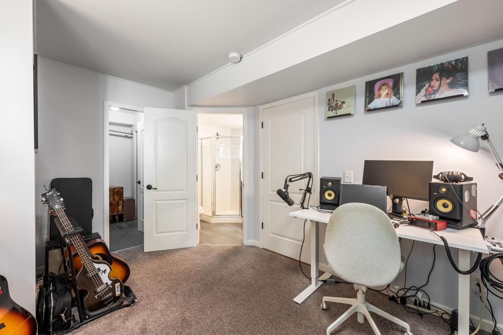 Listing Image 31