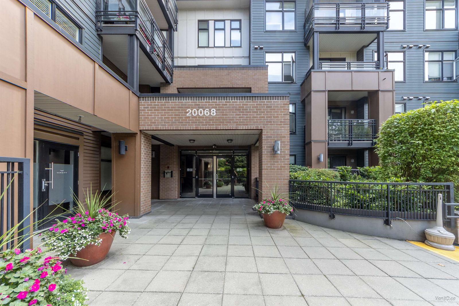 Listing Image 21