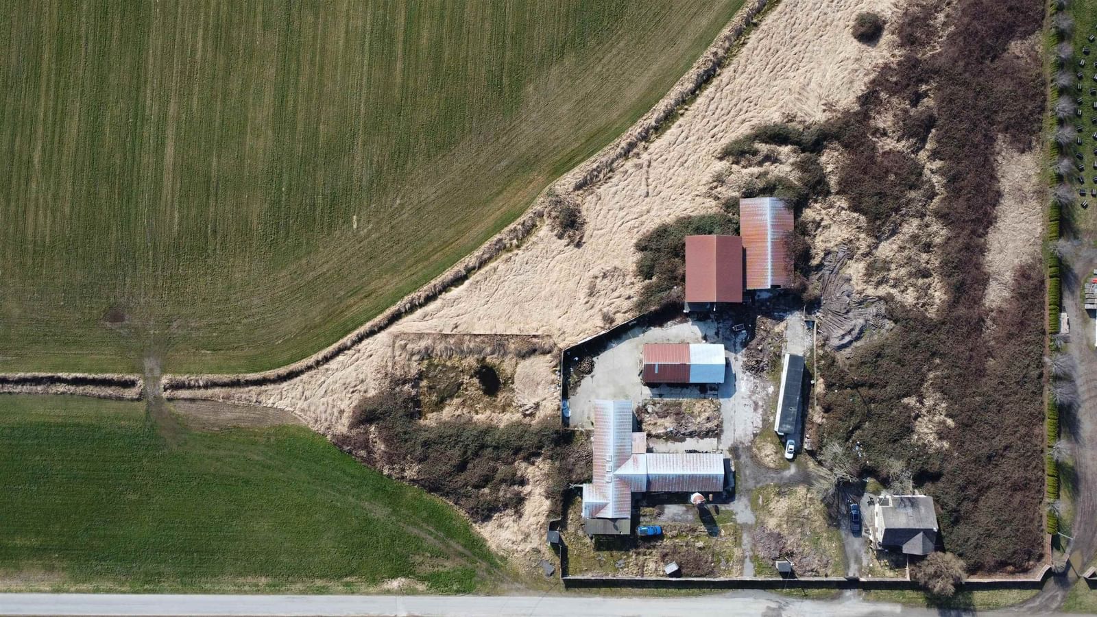 Listing Image 6