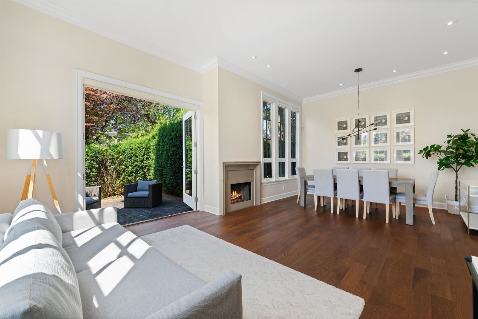 Listing Image 15