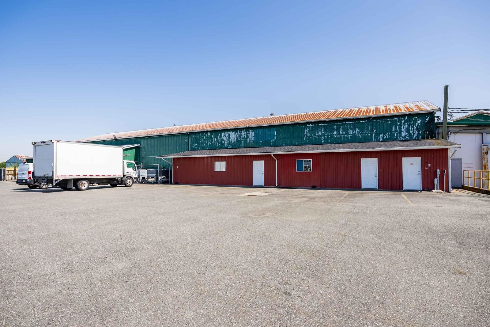 Listing Image 16
