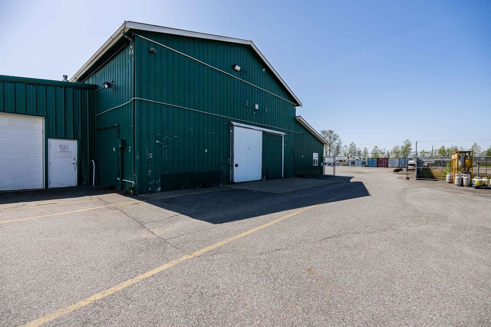 Listing Image 19
