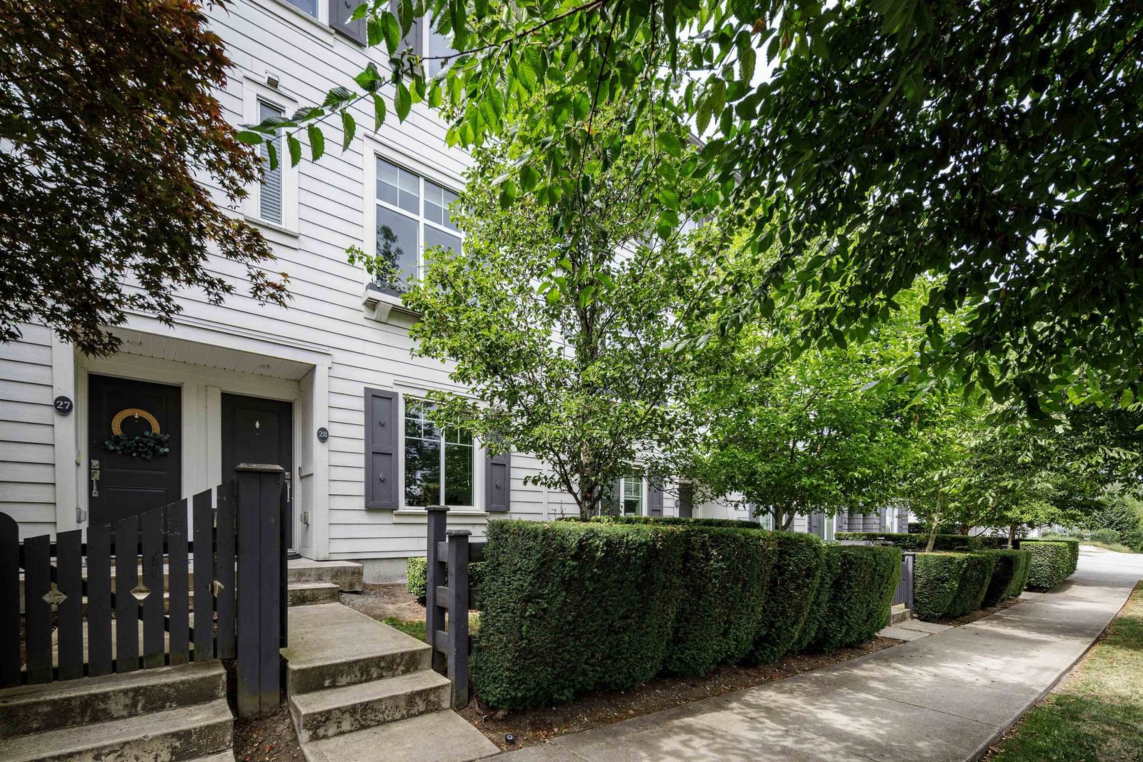 Listing Image 22