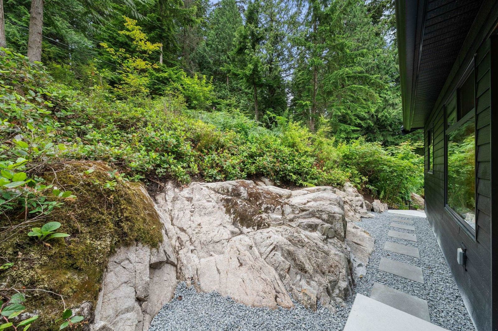 Listing Image 26