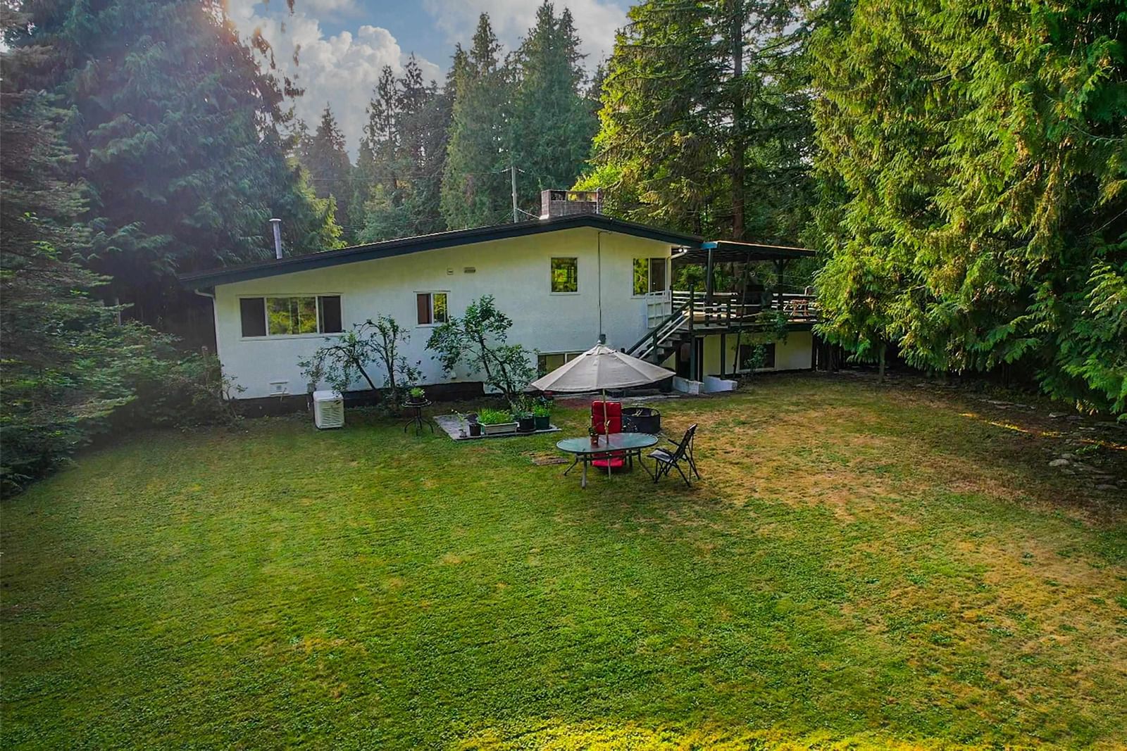 Listing Image 5