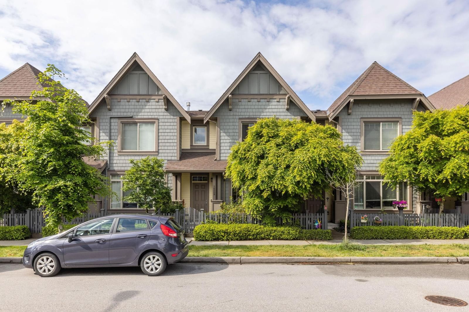 Listing Image 16