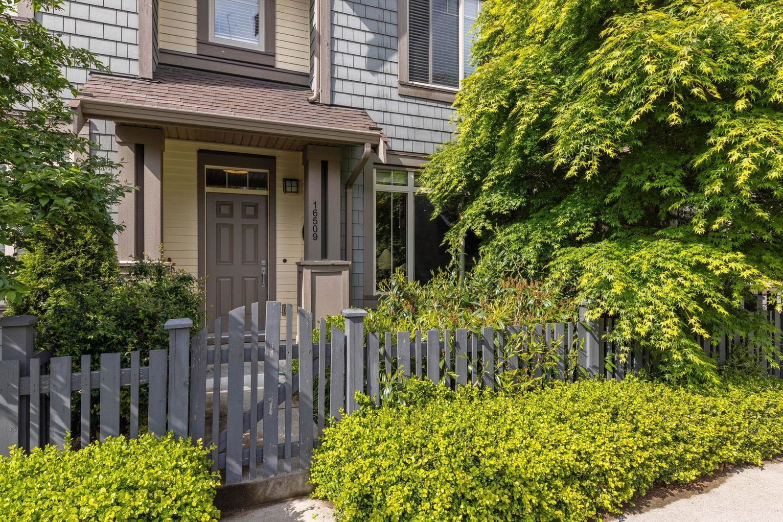Listing Image 19