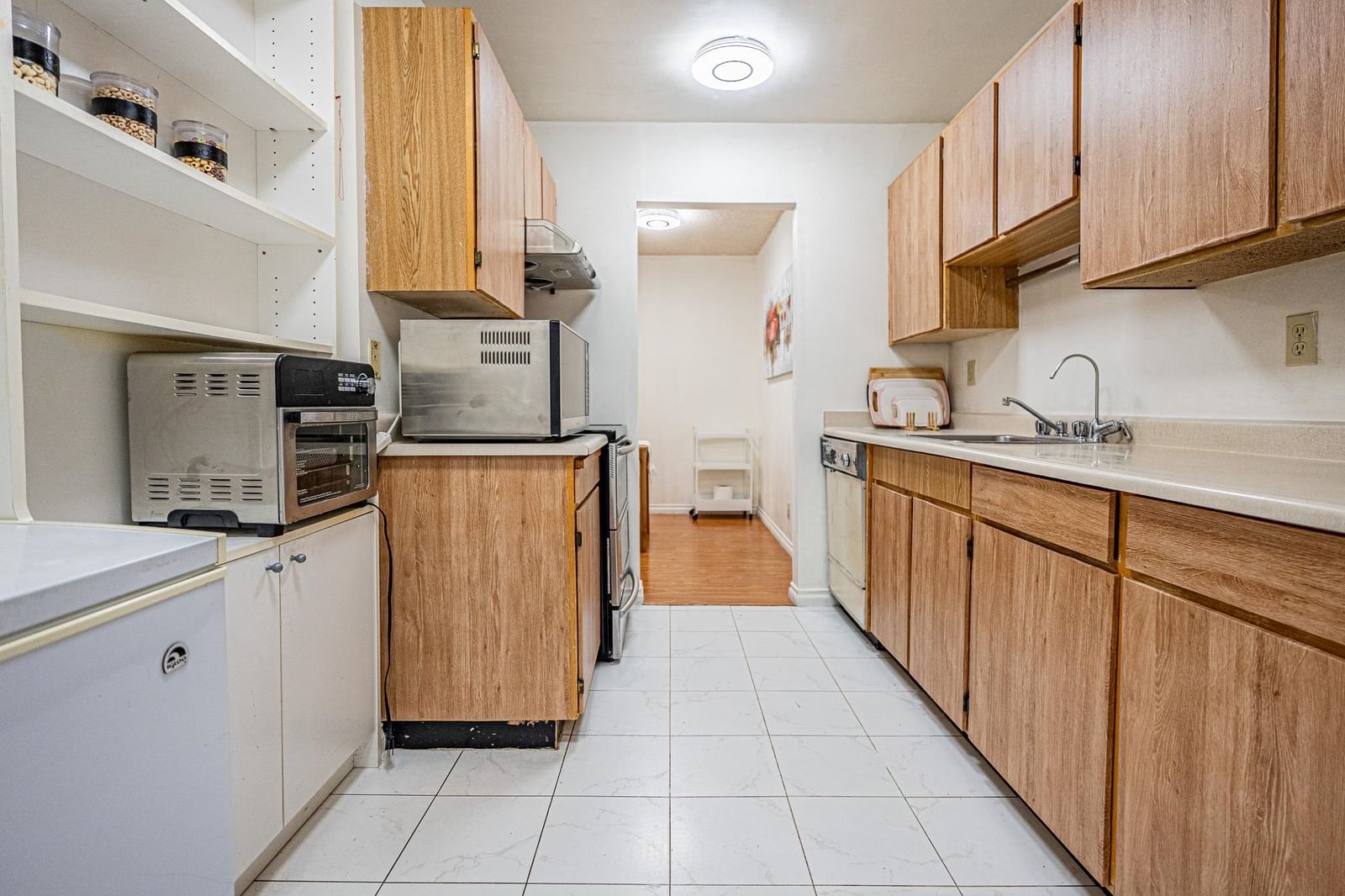Listing Image 18