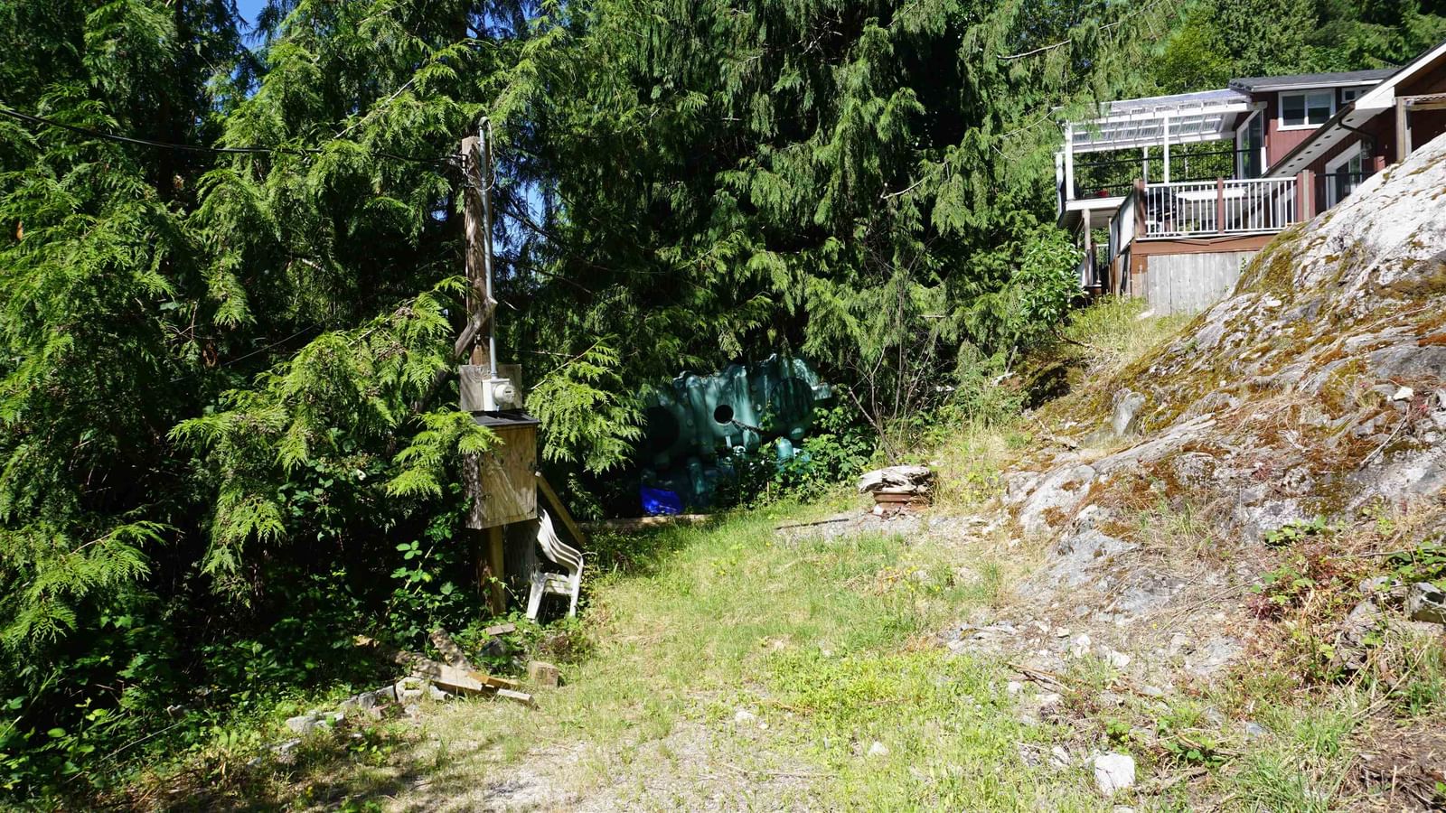 Listing Image 5